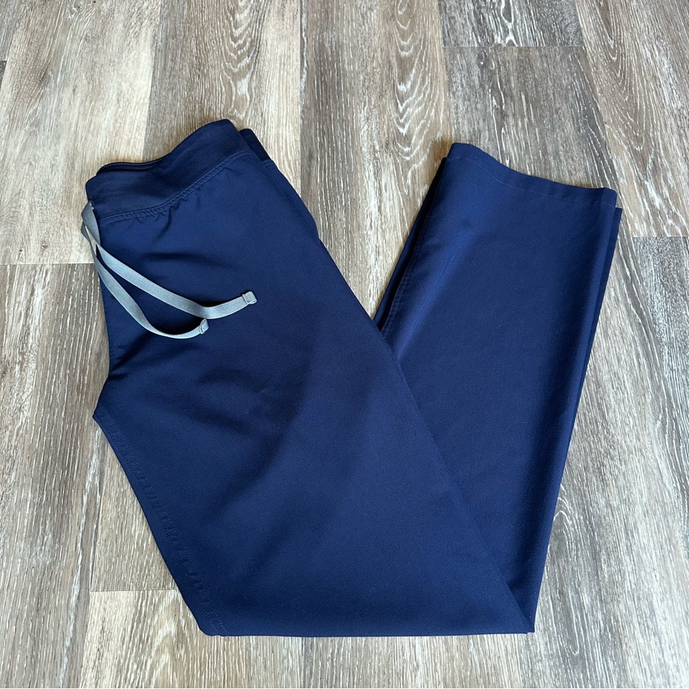 Figs Navy Livingston High Waisted Basic Scrub Pant